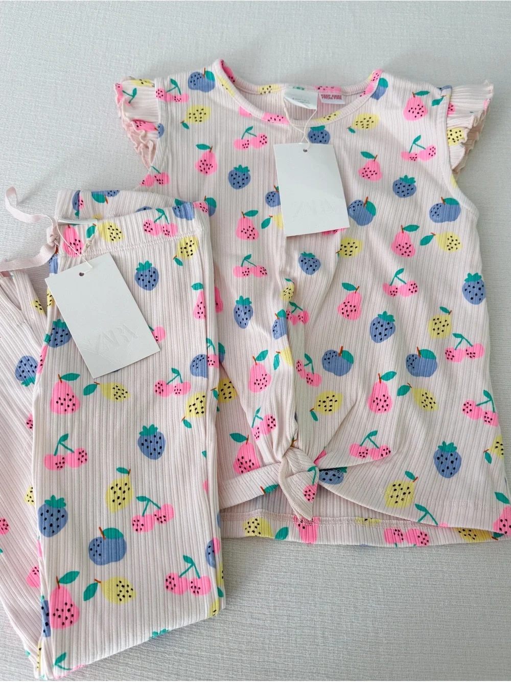 Zara fruit theme top & pants - Picture 1 of 4